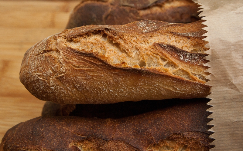 boulangerie-UTELLE-min_dish-food-baking-cuisine-bread-bakery-399077-pxhere.com